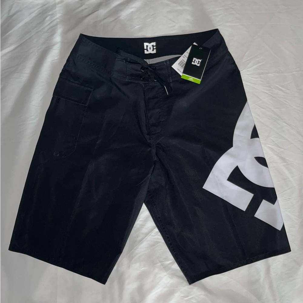 Men’s DC Boardshorts NWT